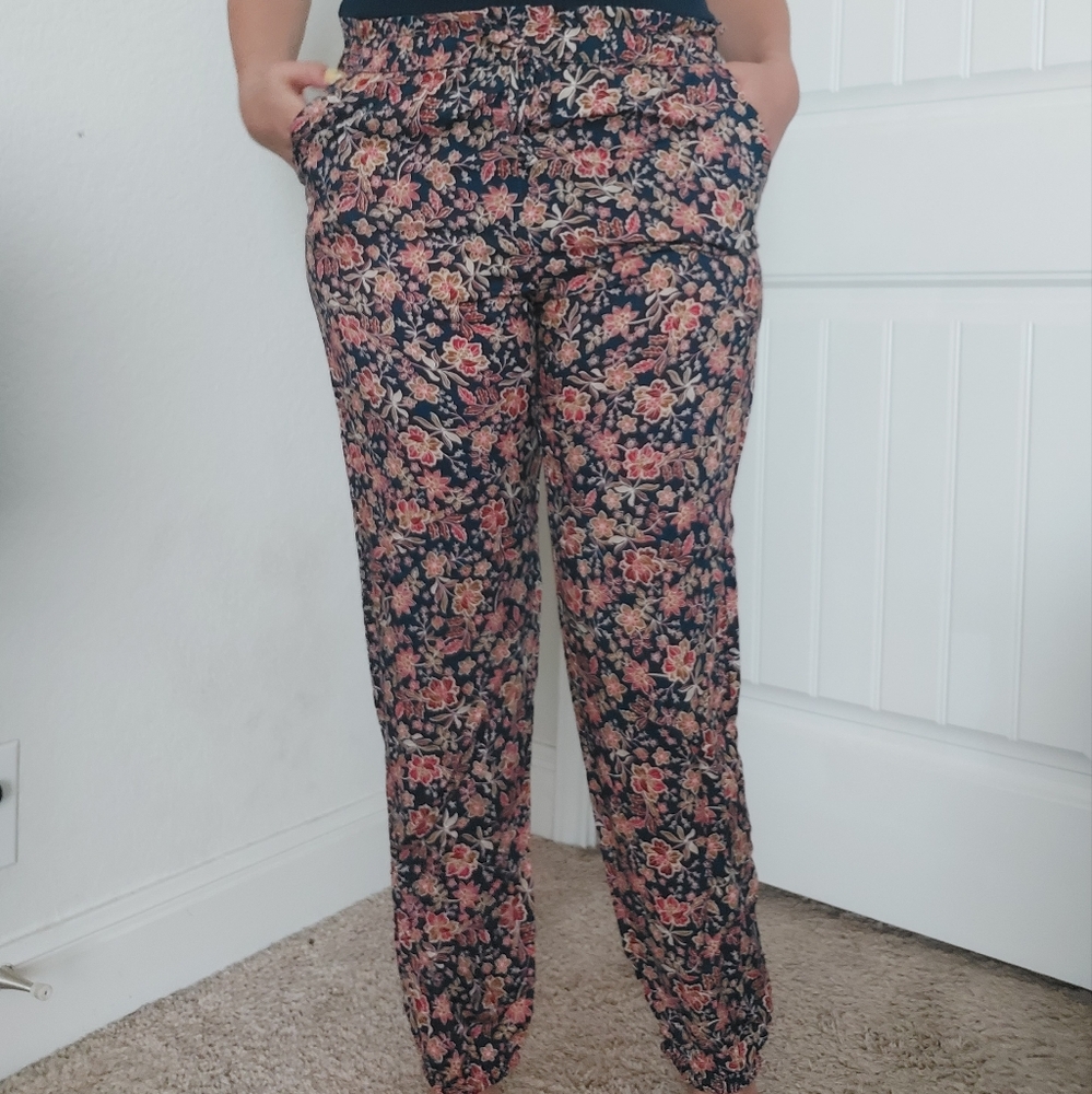 Persaya Girl Navy Floral Pants